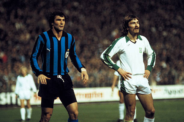 使得比赛悬 使得比赛悬