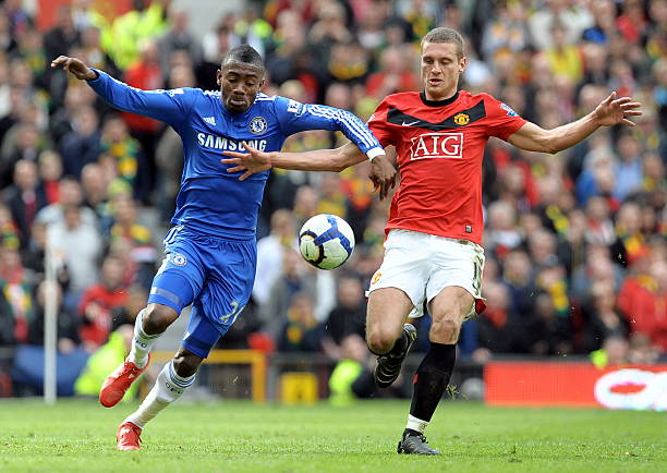 俱乐部内 俱乐部内