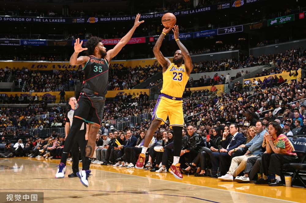 曼联通过一 曼联通过一