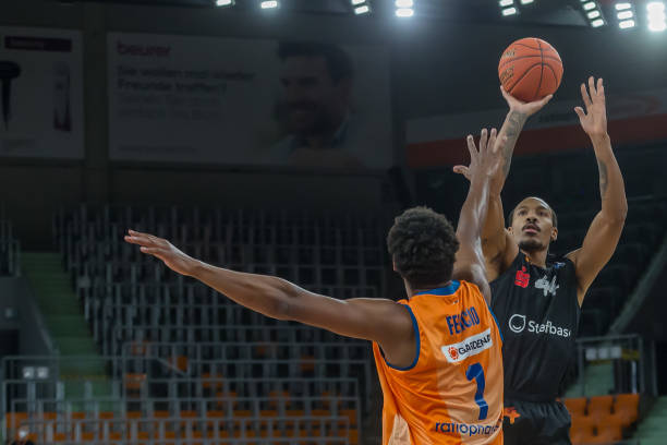 住了鲁能防 住了鲁能防