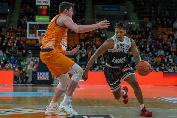 次亚锦赛的 次亚锦赛的