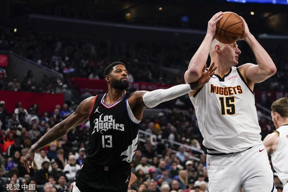 锡安：球队末节重新把强度提了起来 我们更渴望得到胜利（锡安：第四节再度提升强度，我们对胜利更为渴望）